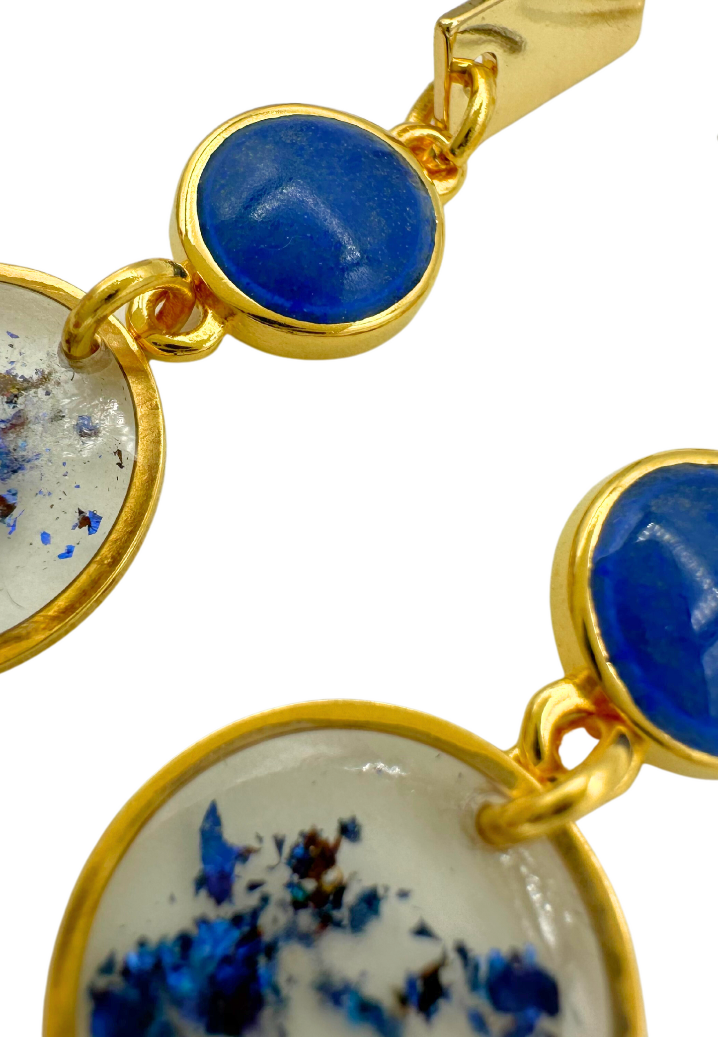 Sierlijke oorhangers met ronde elementen, blauw