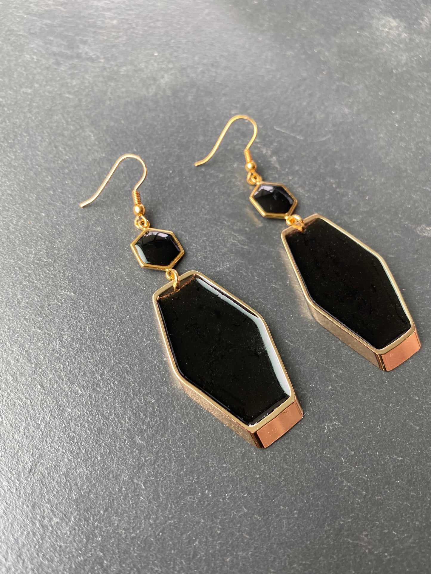 Geometrische statement oorbellen, zwart