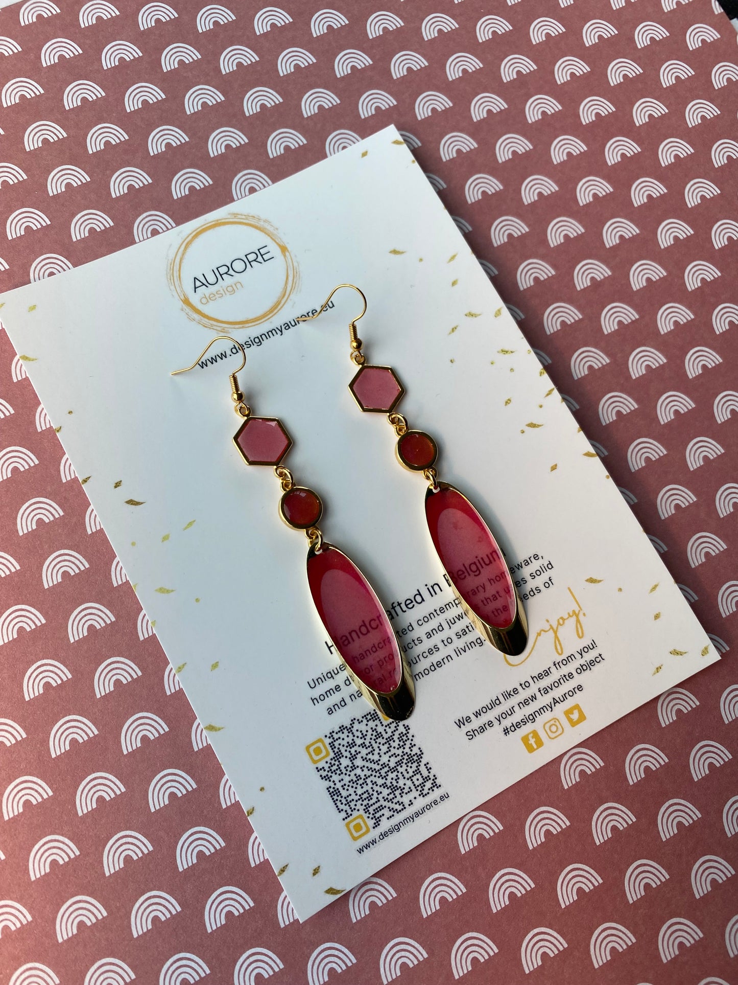 Lange meerkleurige oorhangers, roze