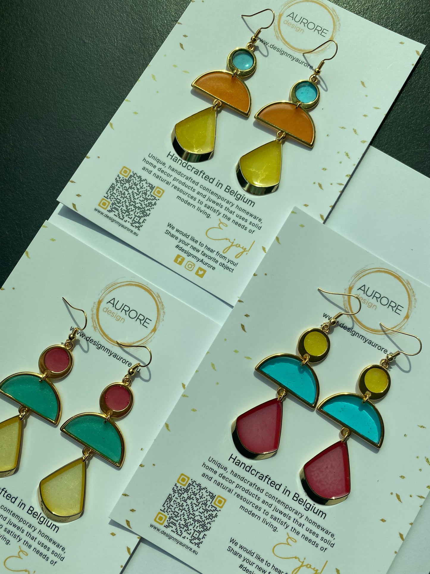 Moderne kroonluchteroorstekers, blauw