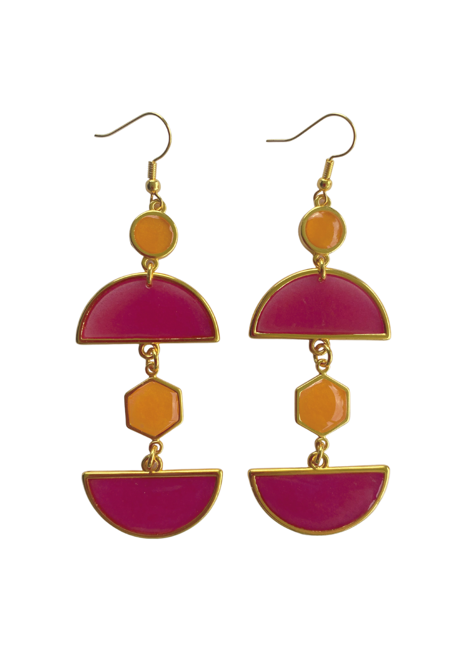 Goudkleurige sunset hangers met roze elementen